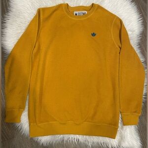 Dutch Bros Mustard Yellow Tulip Large Crewneck
